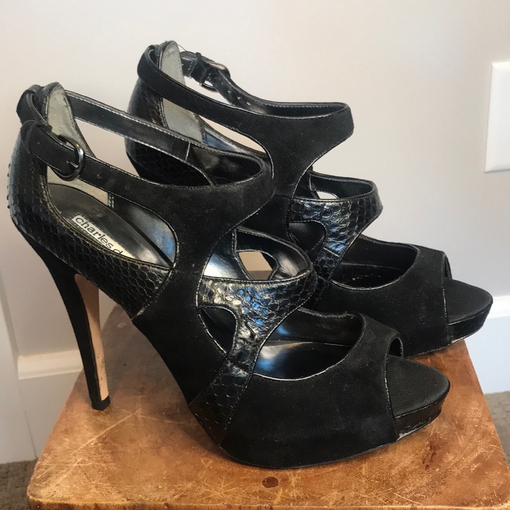 Charles David Black Peep Toe Heels